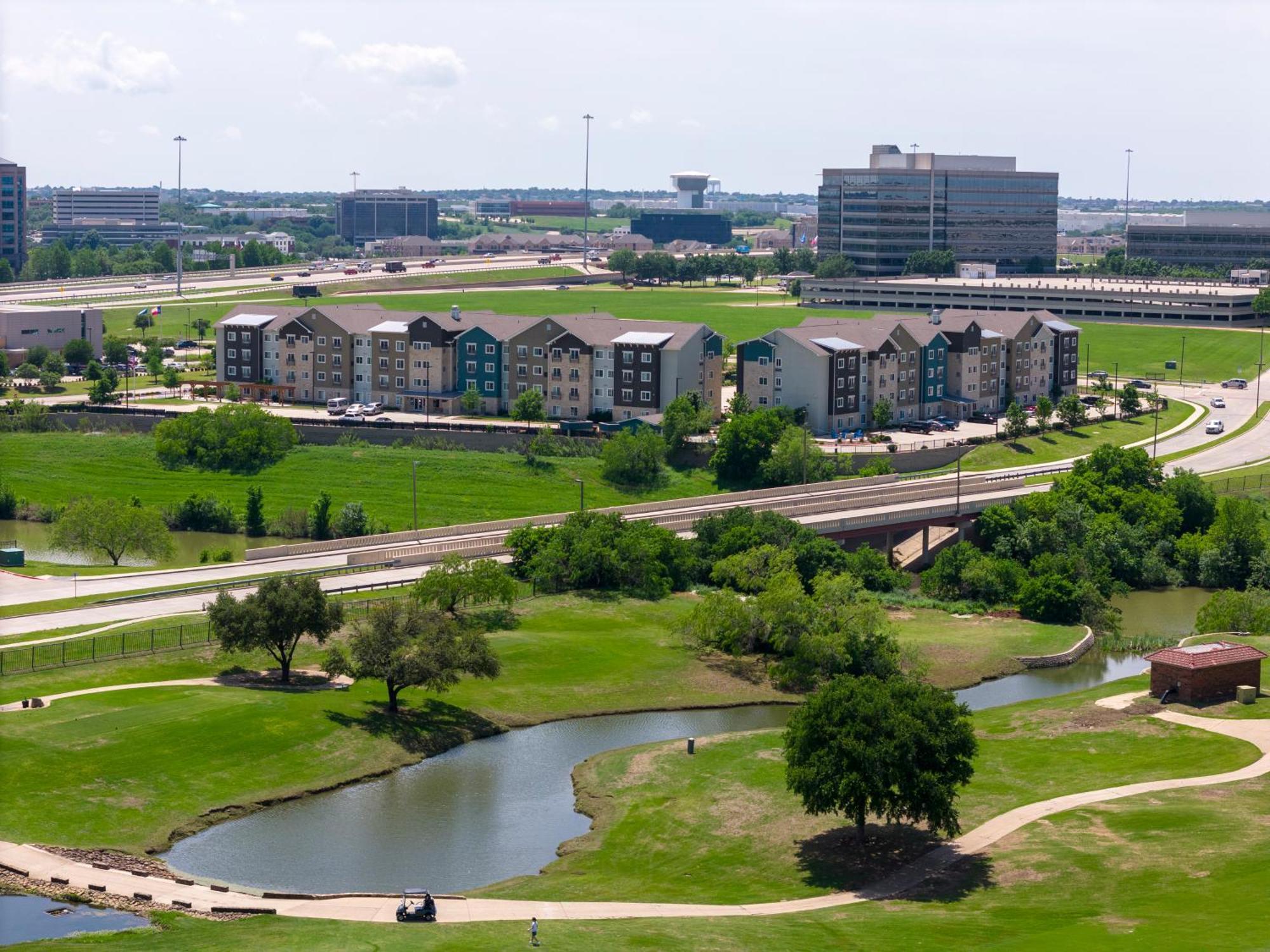 Soka Suites Dallas - Las Colinas Irving Exterior photo